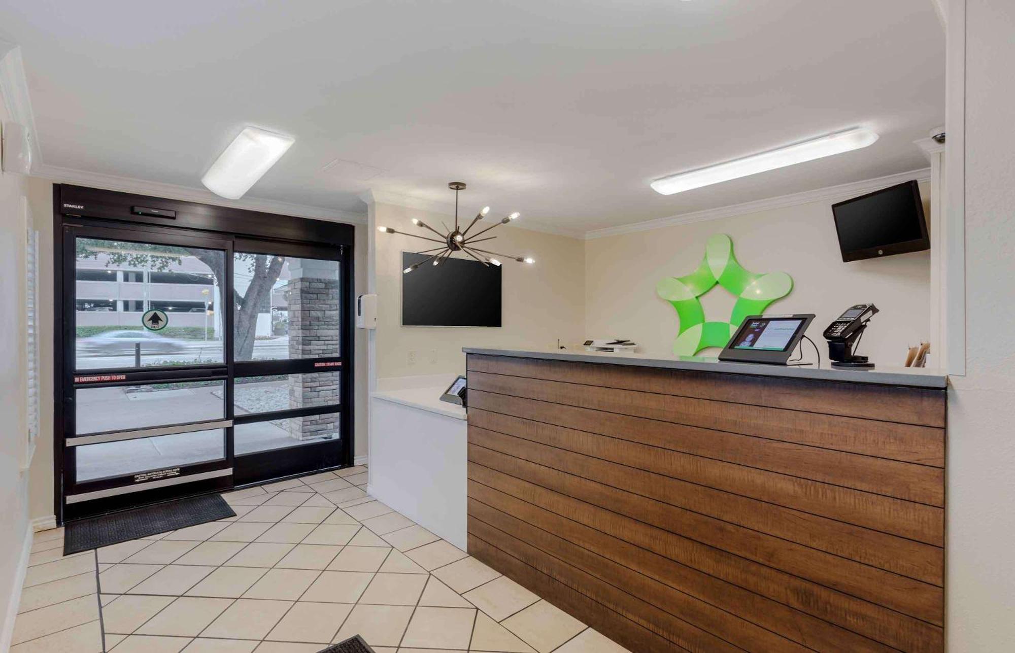 Extended Stay America Suites - Dallas - Coit Road Dış mekan fotoğraf